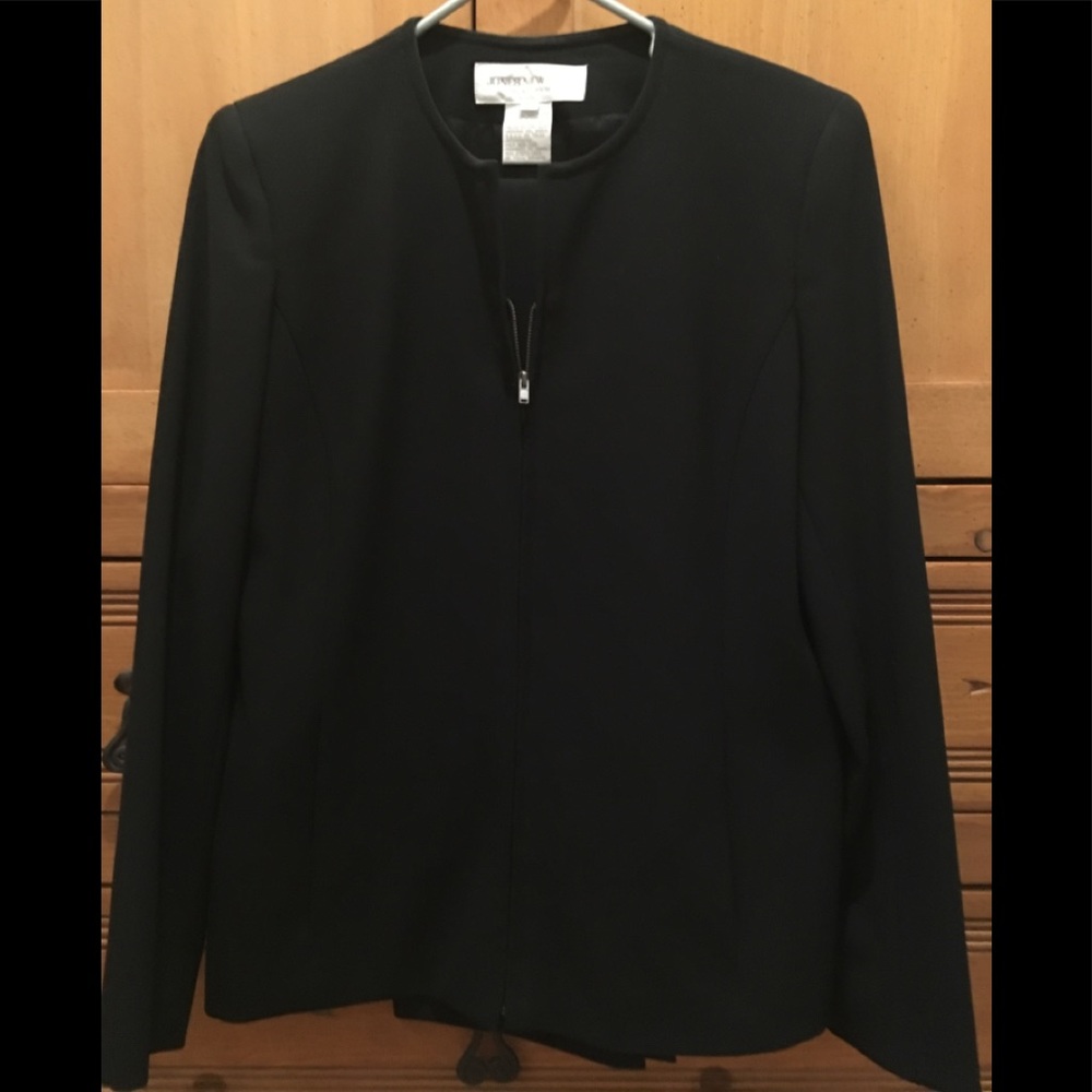 4 Piece Jones New York Platinum Suit